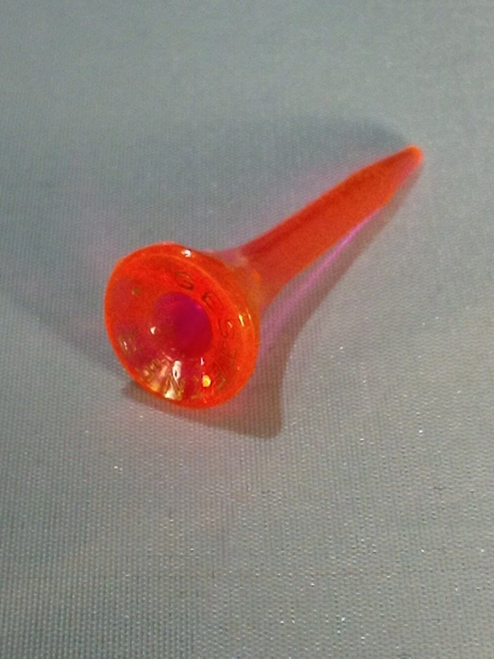 Mid-Century (1950s/60s) - Gestetner Advertising Golf Tees - Orange Translucent - Picture 11 of 16